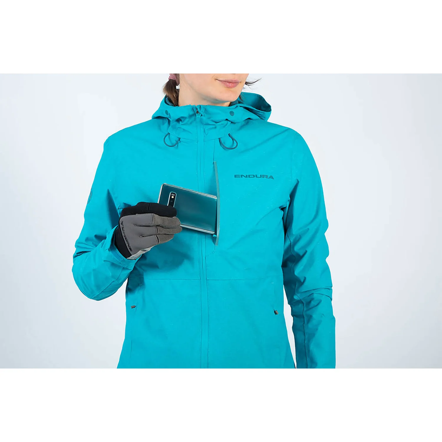 Endura Womens Hummvee Waterproof Hooded Jacket - Pacific Blue 8 Endura Womens Hummvee Waterproof Hooded Jacket - Pacific Blue - Image 6
