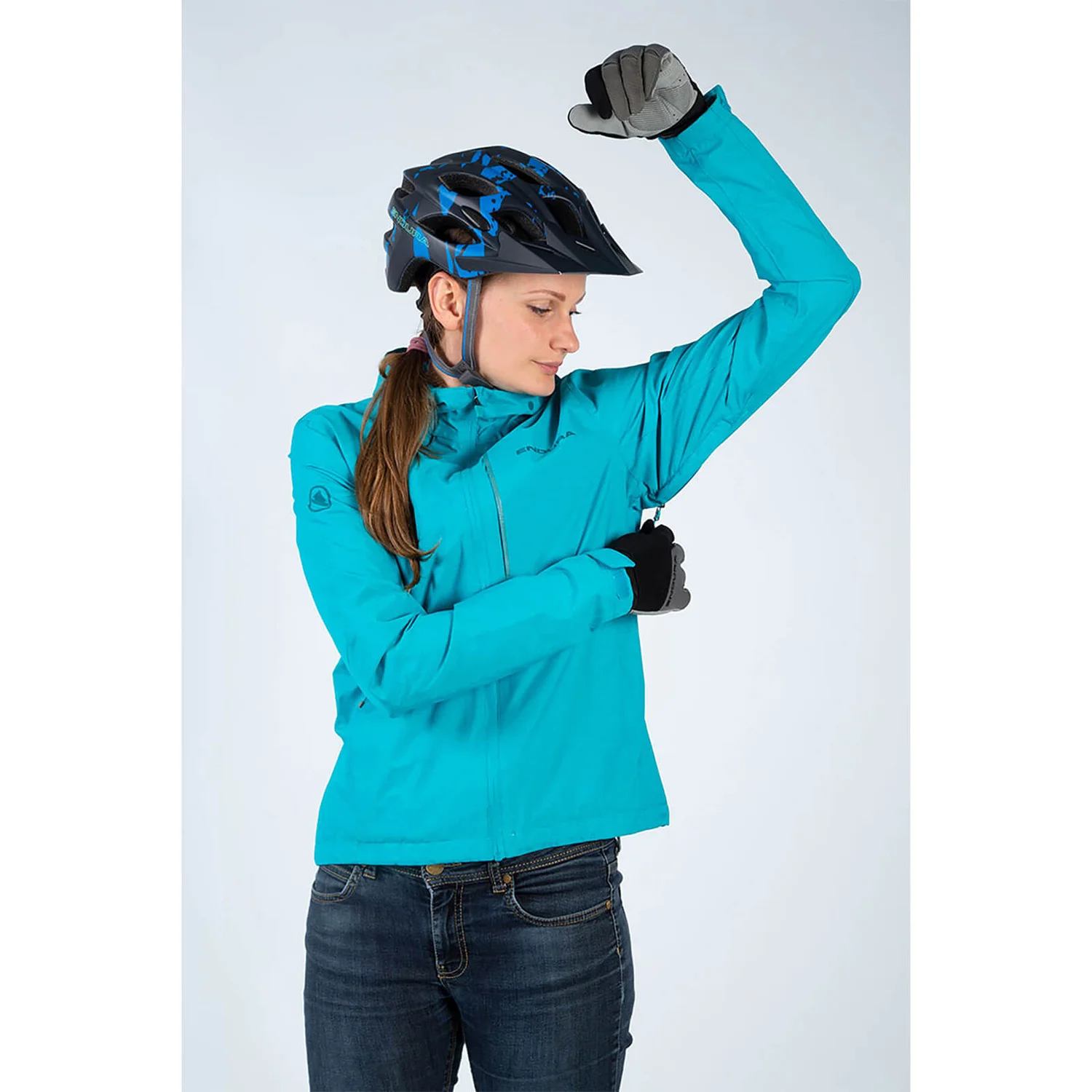 Endura Womens Hummvee Waterproof Hooded Jacket - Pacific Blue 5 Endura Womens Hummvee Waterproof Hooded Jacket - Pacific Blue - Image 3