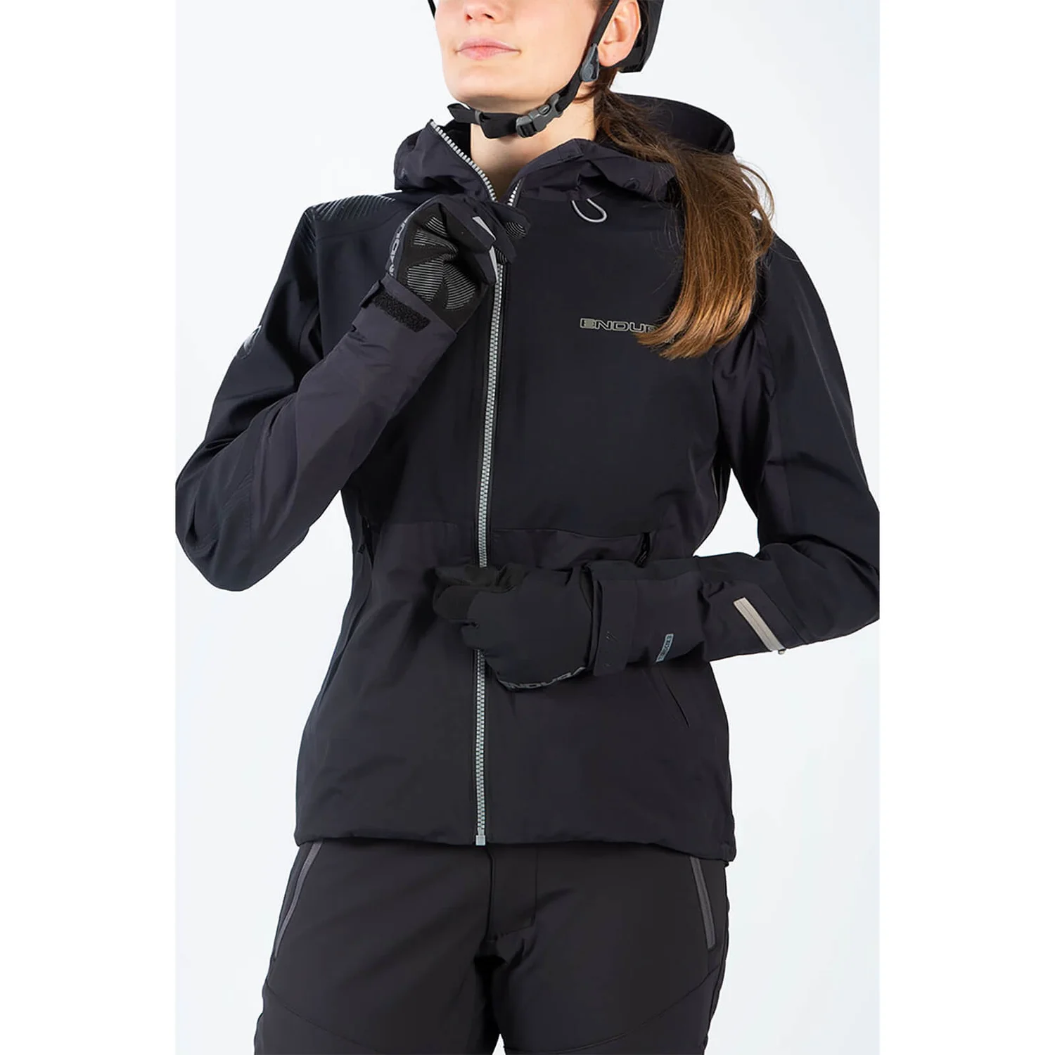 Endura Women's MT500 Waterproof Jacket - Black 8 Endura Women's MT500 Waterproof Jacket - Black - Image 6