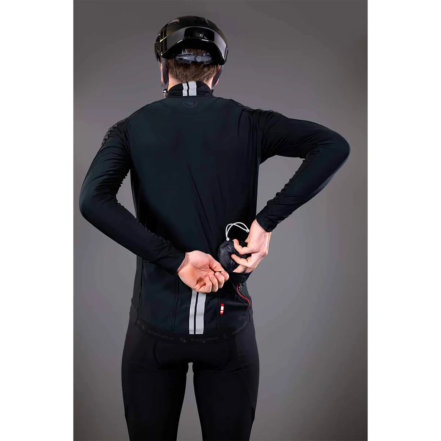 Endura FS260-Pro Adrenaline Race Cape II - Black 6 Endura FS260-Pro Adrenaline Race Cape II - Black - Image 4