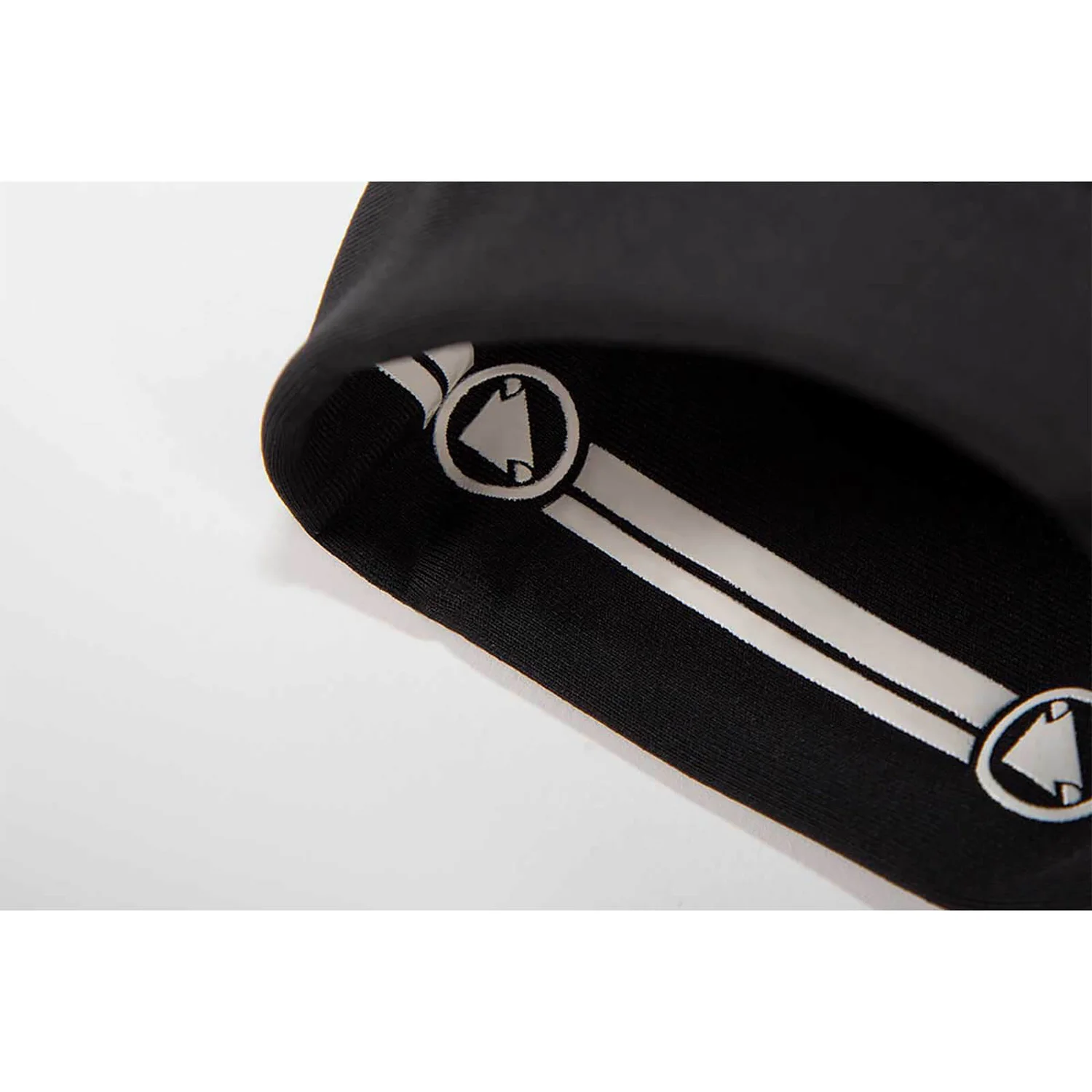 Endura Women's Xtract Knicker II - Black 7 Endura Women's Xtract Knicker II - Black - Image 5