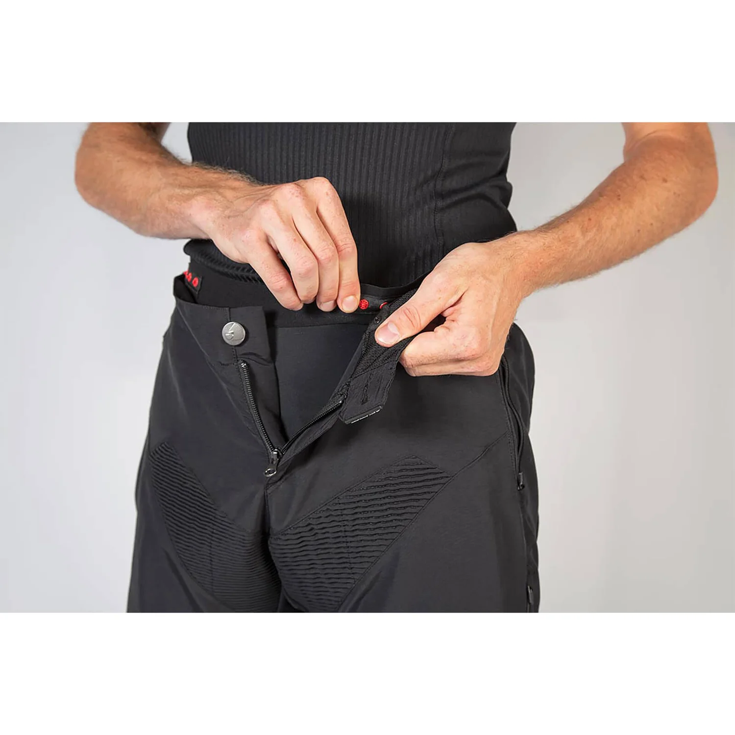Endura SingleTrack Liner Short - Black 7 Endura SingleTrack Liner Short - Black - Image 5