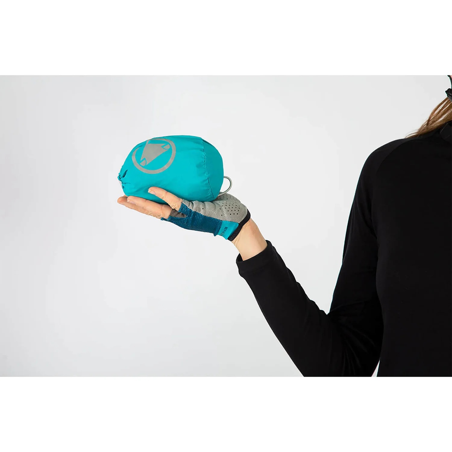 Endura Women's Pakajak - Hi-Viz Coral 7 Endura Women's Pakajak - Hi-Viz Coral - Image 5