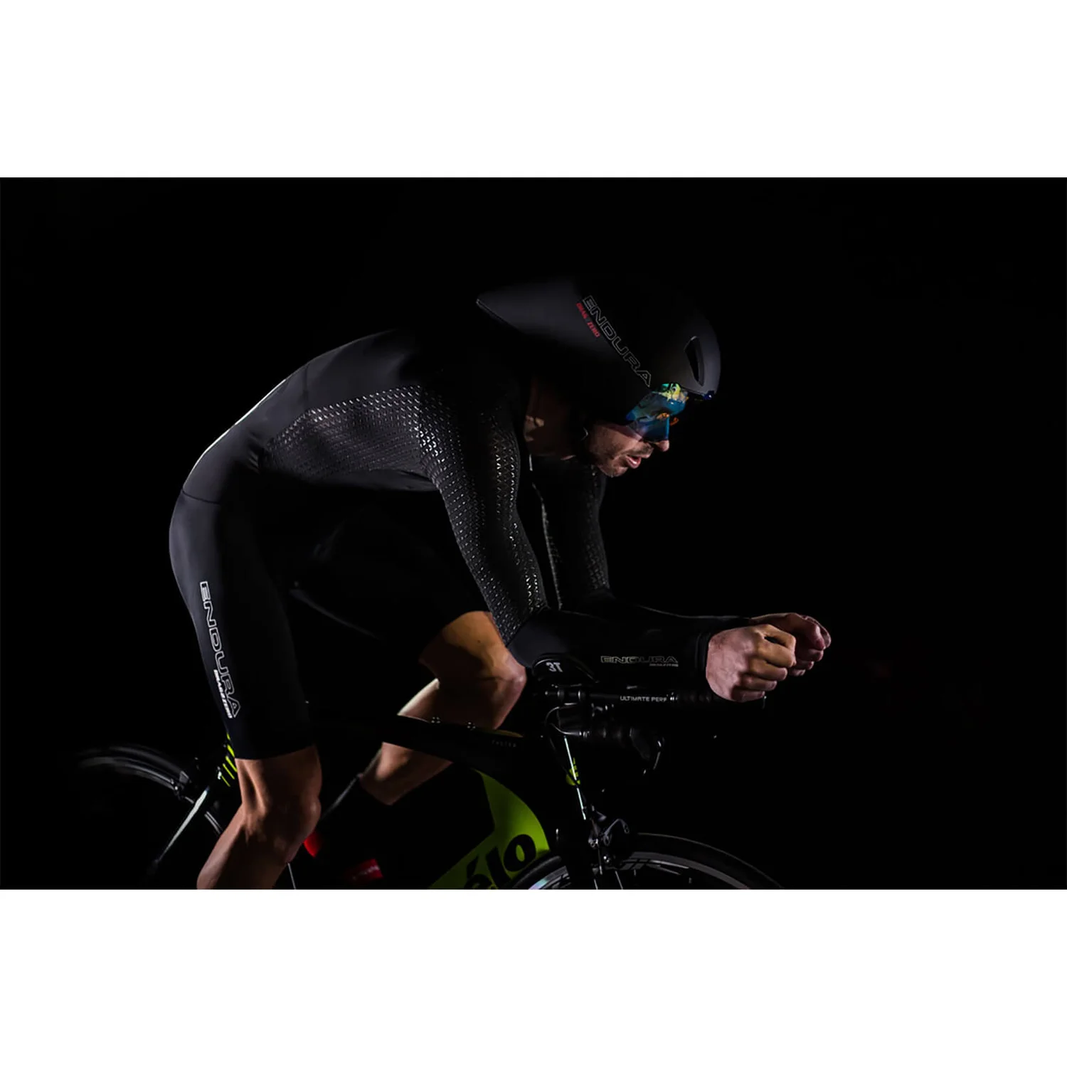 Endura D2Z Encapsulator Suit SST - Hi-Viz Pink 5 Endura D2Z Encapsulator Suit SST - Hi-Viz Pink - Image 3