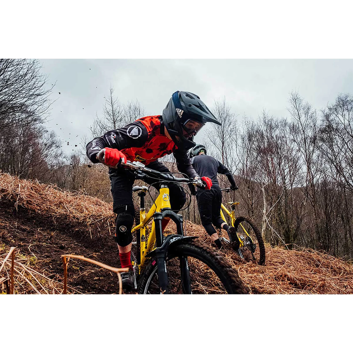 Endura MT500 Full Face Helmet - Electric Blue 7 Endura MT500 Full Face Helmet - Electric Blue - Image 5