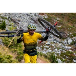 Endura MT500 Scenic L/S Tee LTD - Black -Endura 13648452 1294938196837548