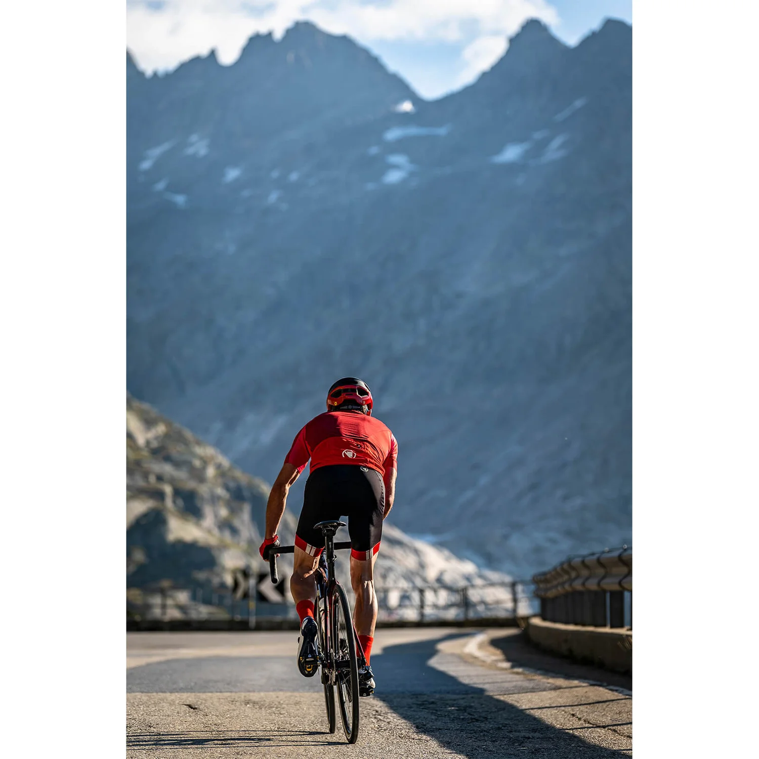 Endura FS260-Pro S/S Jersey II - Red 7 Endura FS260-Pro S/S Jersey II - Red - Image 5