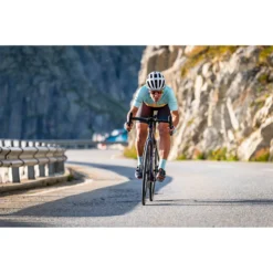 Endura FS260-Pro MIPS® Helmet II - Hi-Viz Yellow -Endura 13648982 1264938378477351