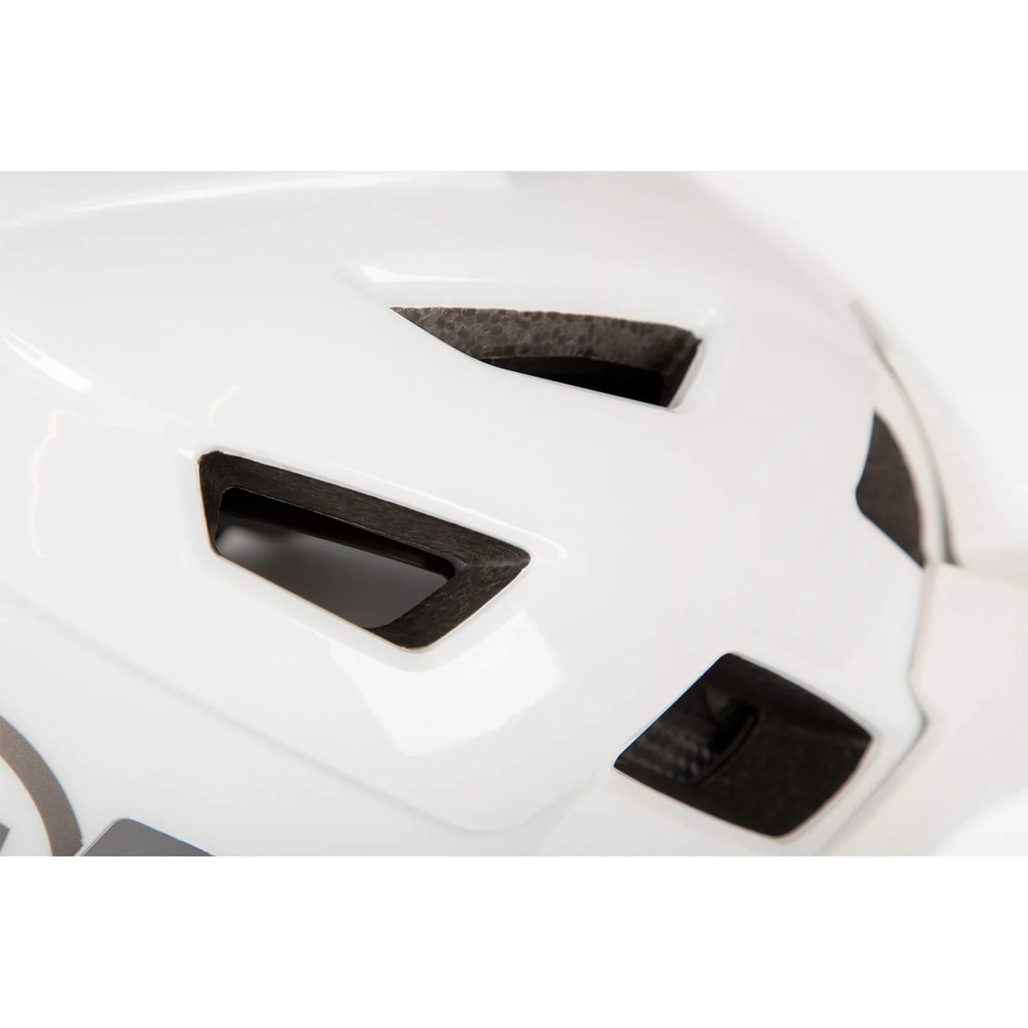Endura Hummvee Plus Helmet - White 6 Endura Hummvee Plus Helmet - White - Image 4