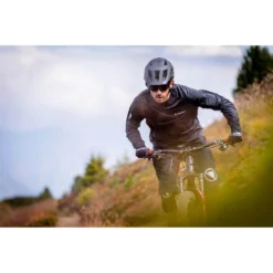 Endura Hummvee Plus Helmet - White 10 Endura Hummvee Plus Helmet - White -Endura 13649150 9154938379337196