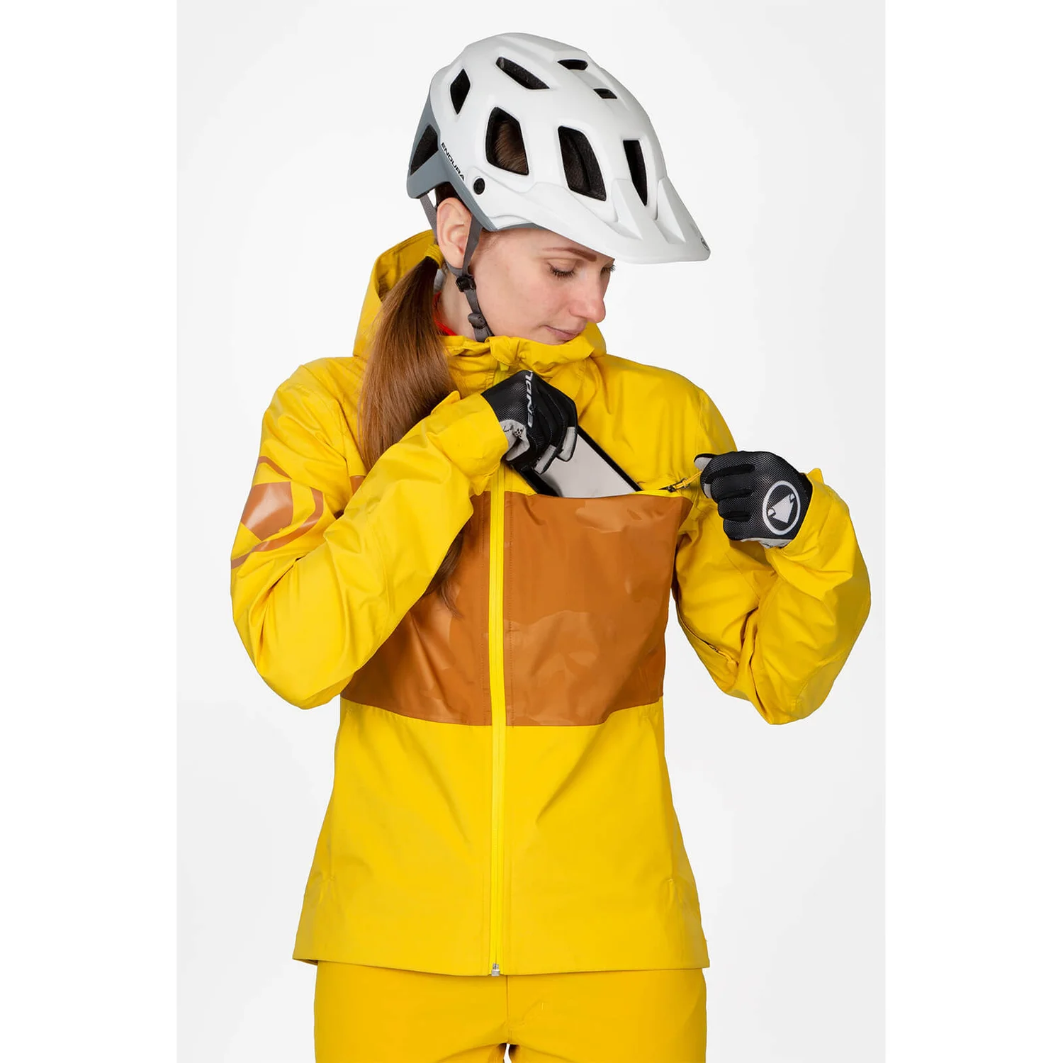 Endura Women's SingleTrack Jacket II - Paprika 7 Endura Women's SingleTrack Jacket II - Paprika - Image 5