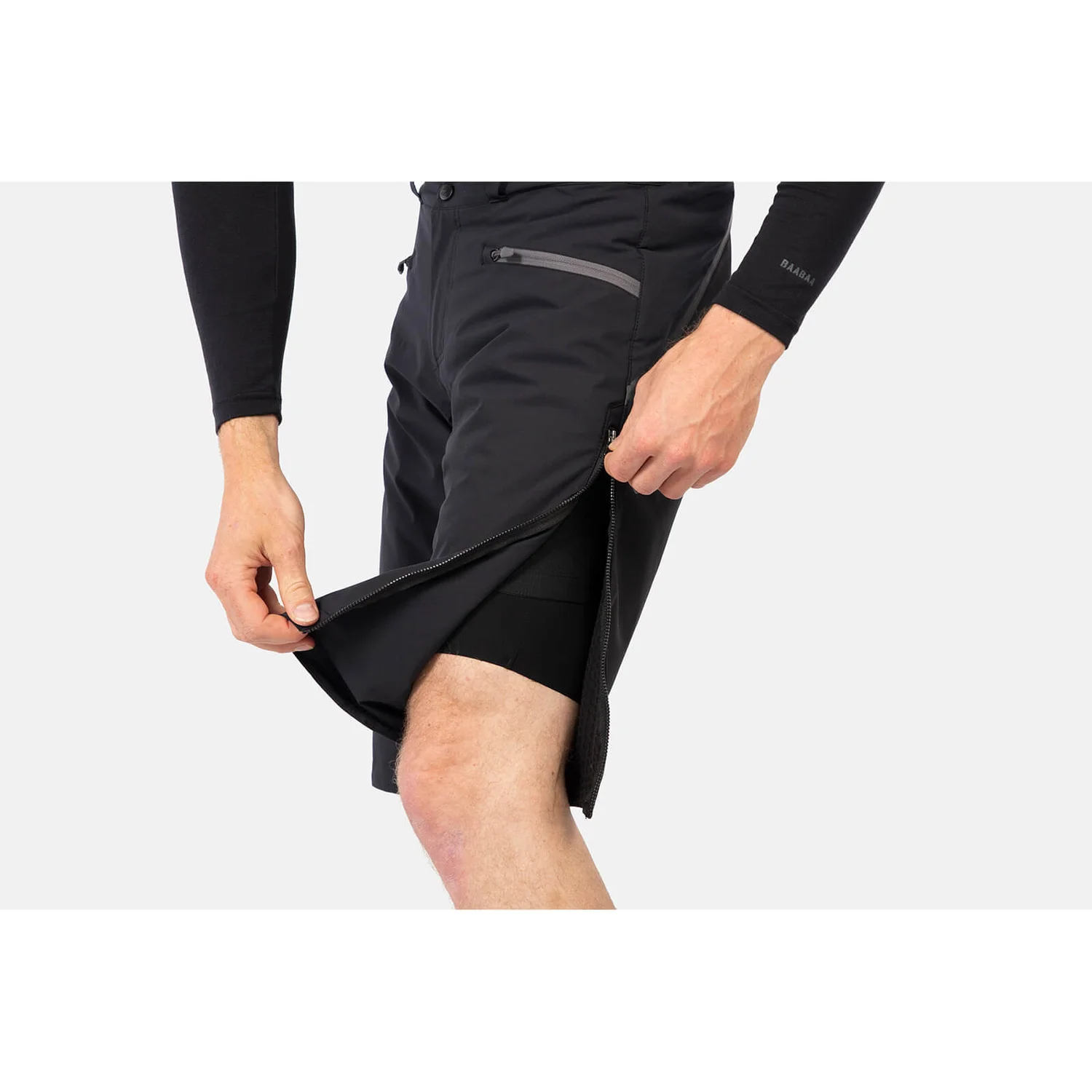 Endura MT500 Freezing Point Shorts - Black 6 Endura MT500 Freezing Point Shorts - Black - Image 4